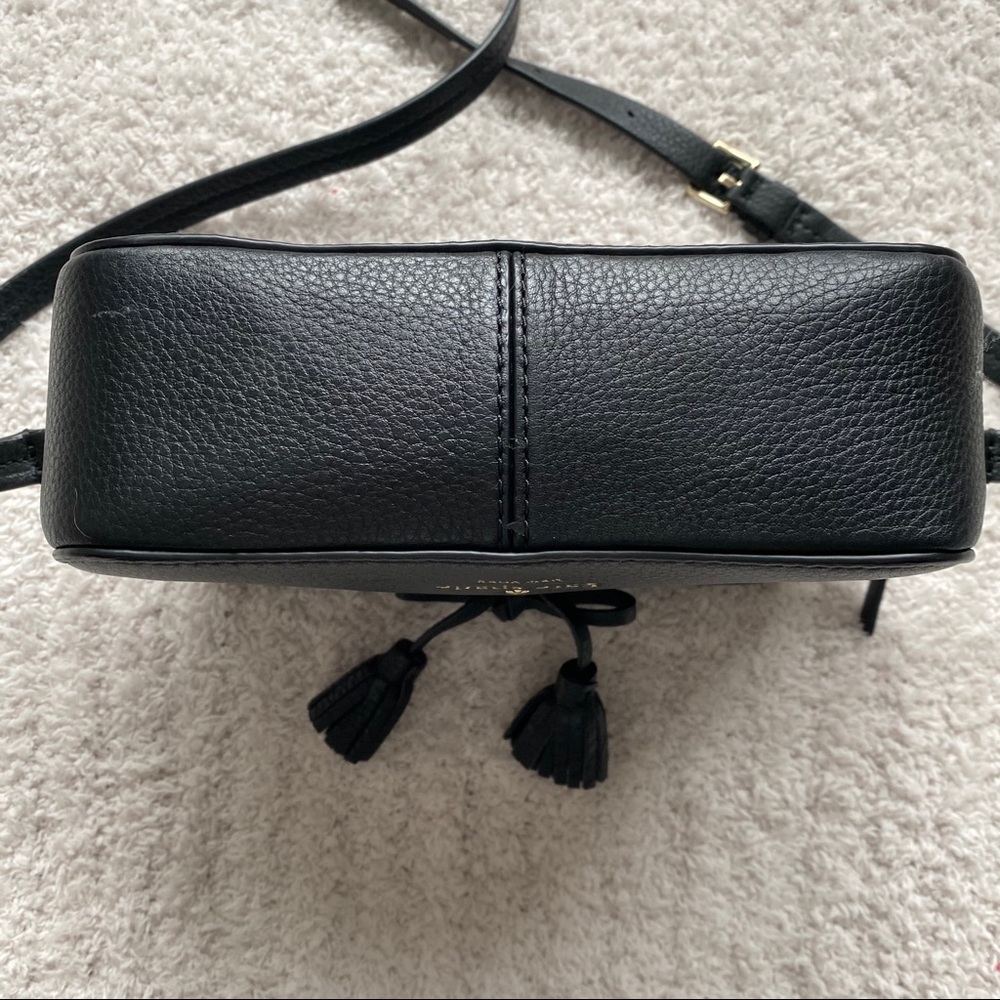 KATE SPADE NEW YORK LEATHER CAMERA BAG - Picture 5 of 9